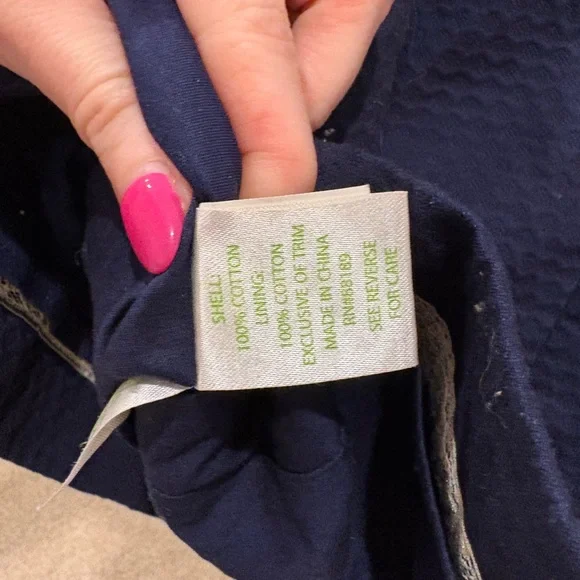 Navy and Gold Lilly Pulitzer Tank Size 4 - Picture 3 of 4